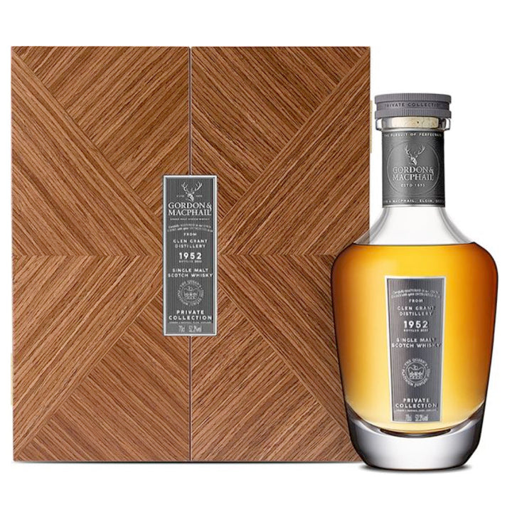 Gordon & Macphail Glen Grant 1952 Queen’s Platinum Jubilee 70 Year Old - Goro's Liquor