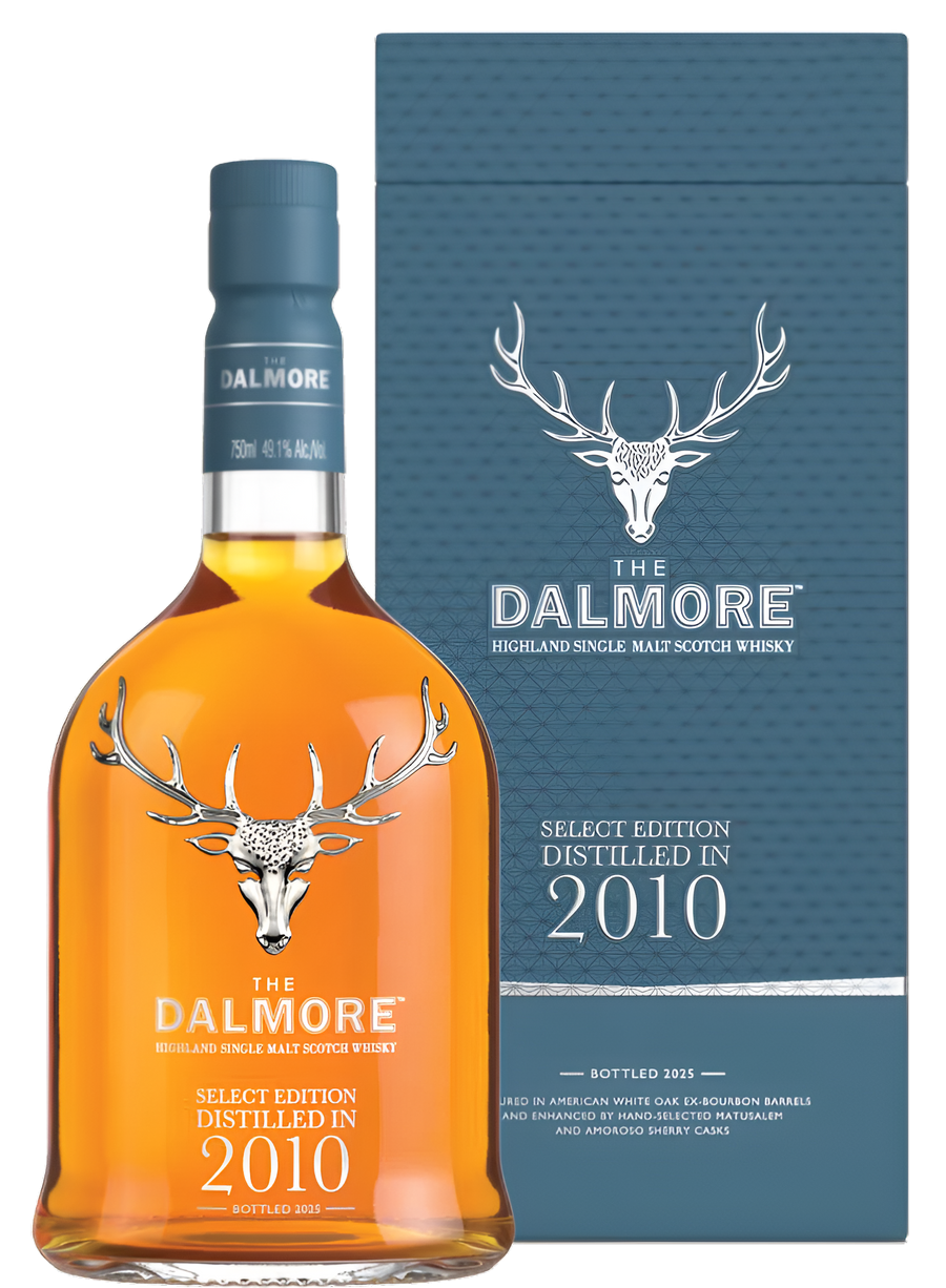 Dalmore whisky bottle and box with deer emblem on a white background
