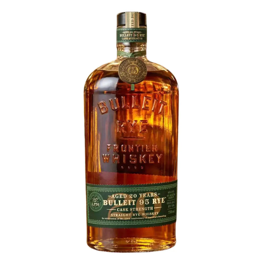 Bulleit 95 rye cask strength straight rye whiskey bottle, amber glass, label