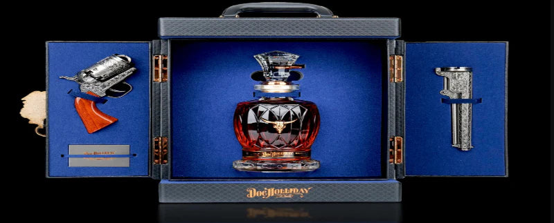 Doc Holliday 10 Year Old Straight Bourbon Whiskey & Revolver Set